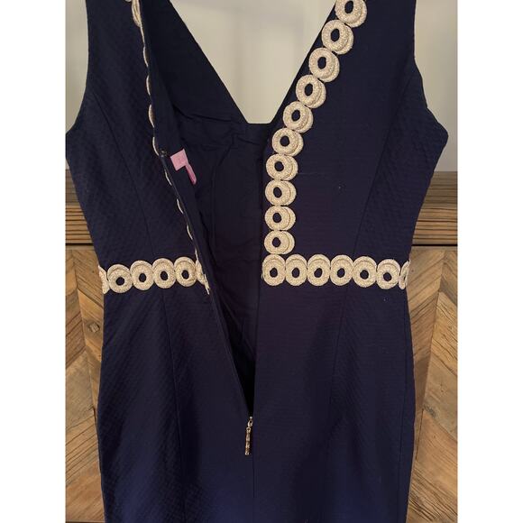 Lilly Pulitzer Esme Dress in Navy with Gold Metallic Trim Size 2 - Picture 7 of 9